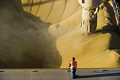 A photo of the EGT facility in Longview, WA.